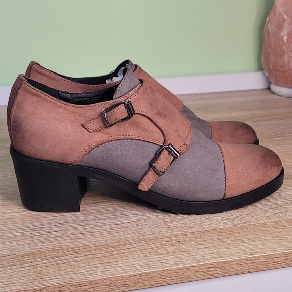 Women's Tan and Gray Leather Buckle Shoes Chunky Heel Grandpacore 39 - Picture 5 of 13